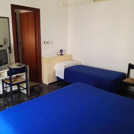 Affittacamere Al Centro Di Milazzo Exterior photo